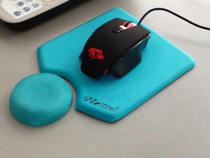 KLH-3060 Elbow and Wrist Support Mouse Pad