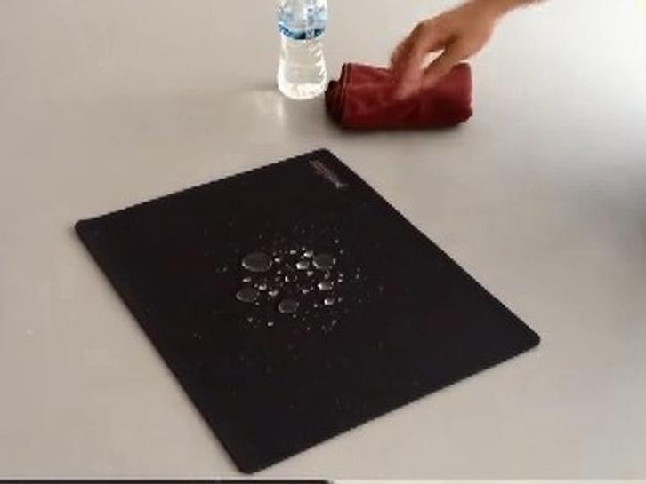 Waterproof mouse pad video